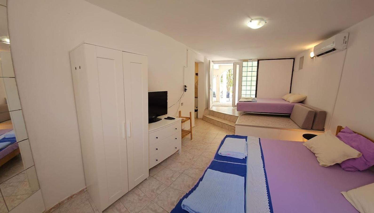 Hana Beach Apartment Novalja Bagian luar foto