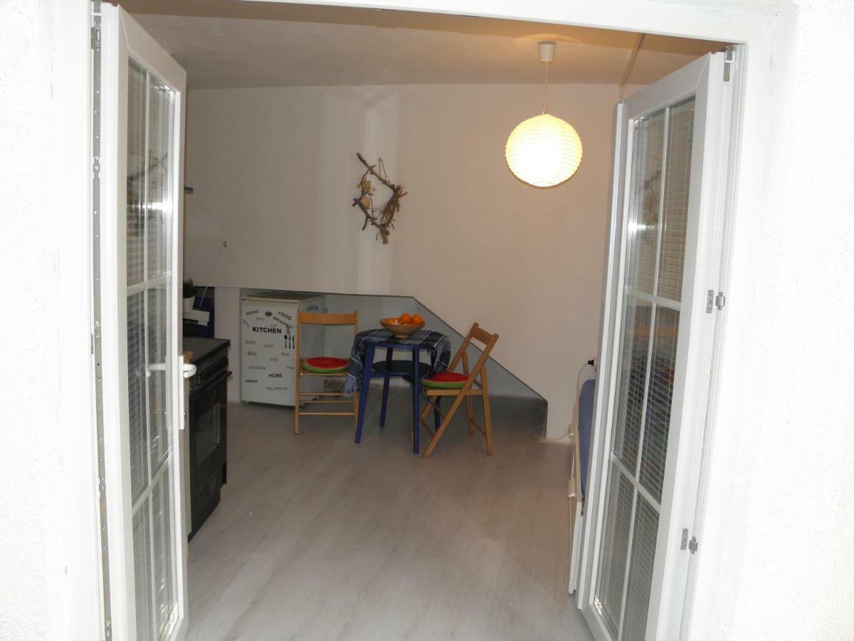 Hana Beach Apartment Novalja Bagian luar foto